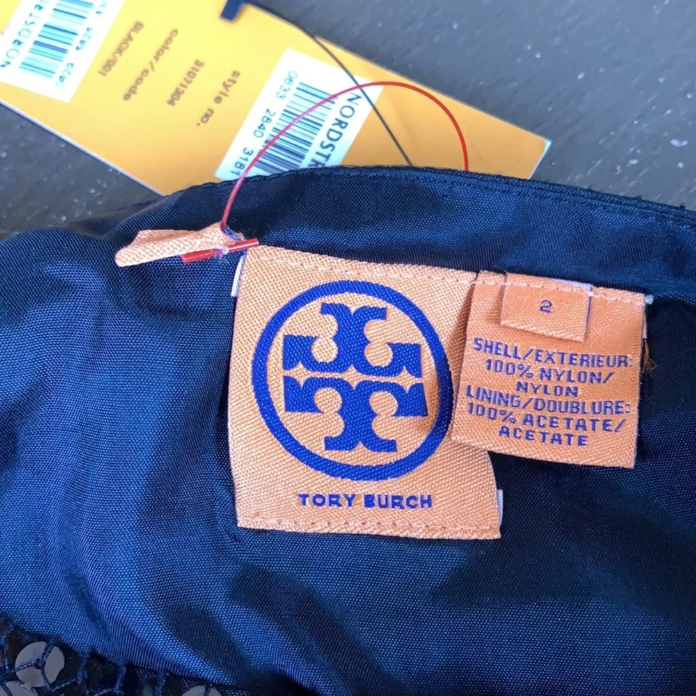 Tory Burch Isis pencil skirt. NWT. Retail 348‎